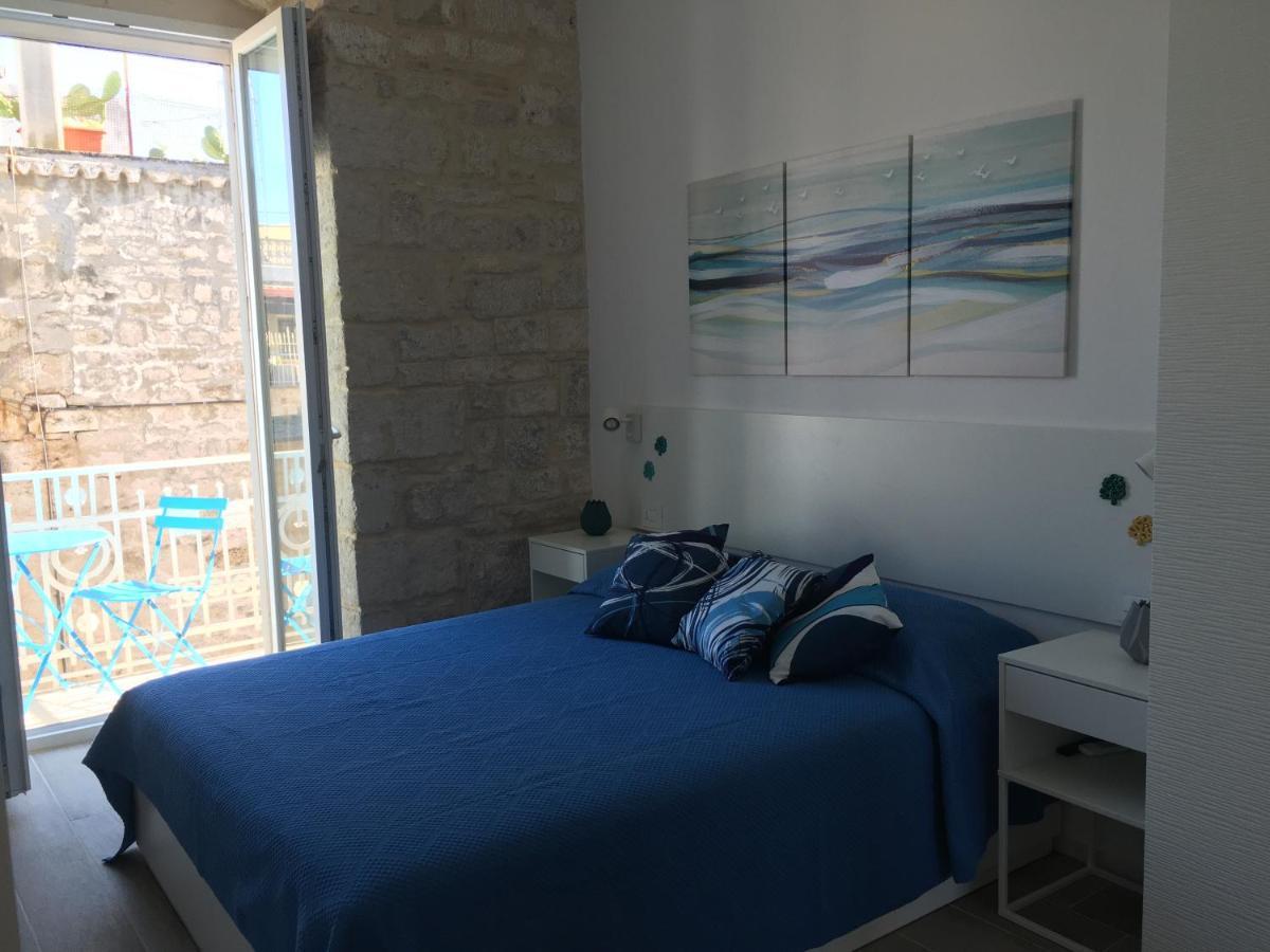 La Terrazza Sul Mare - Dimora Di Charme Apartment Giovinazzo Exterior foto